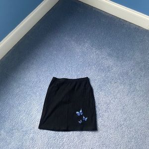 black mini skirt